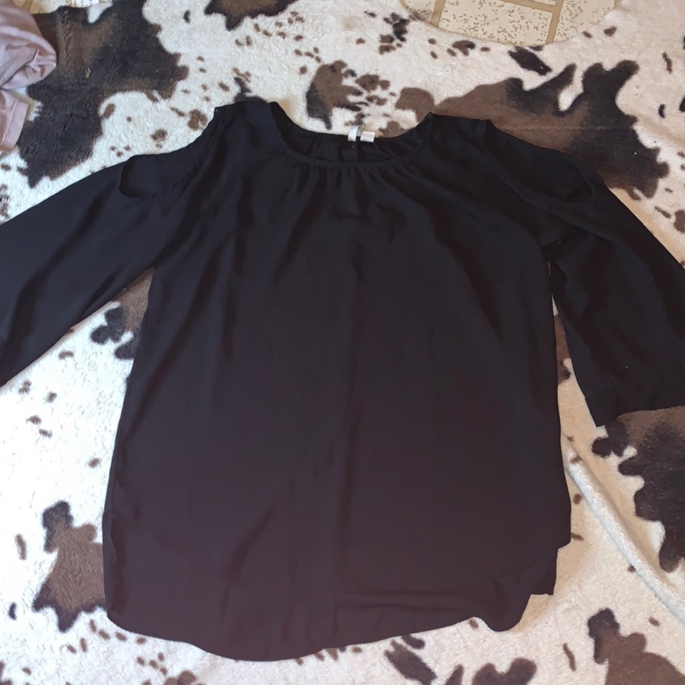 Cold shoulder dress top